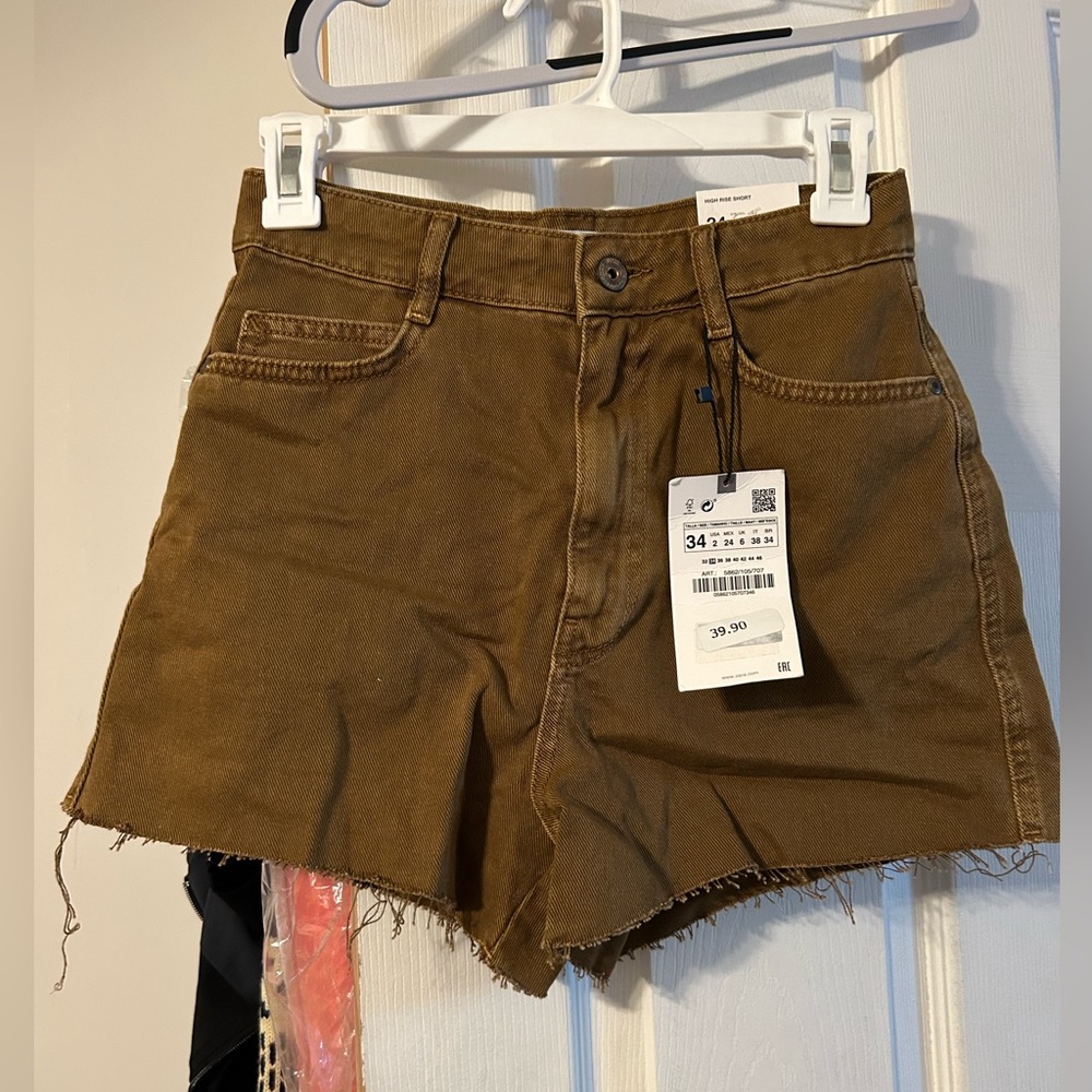 Zara high rise short